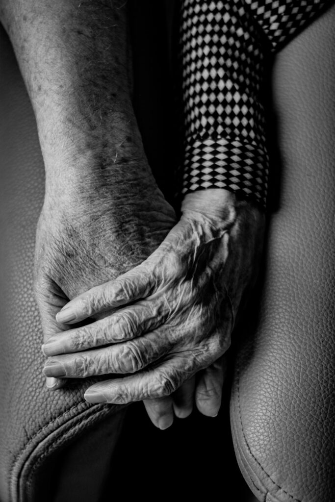 Acúmulo de benefícios: quando é permitido receber pensão e aposentadoria juntas?